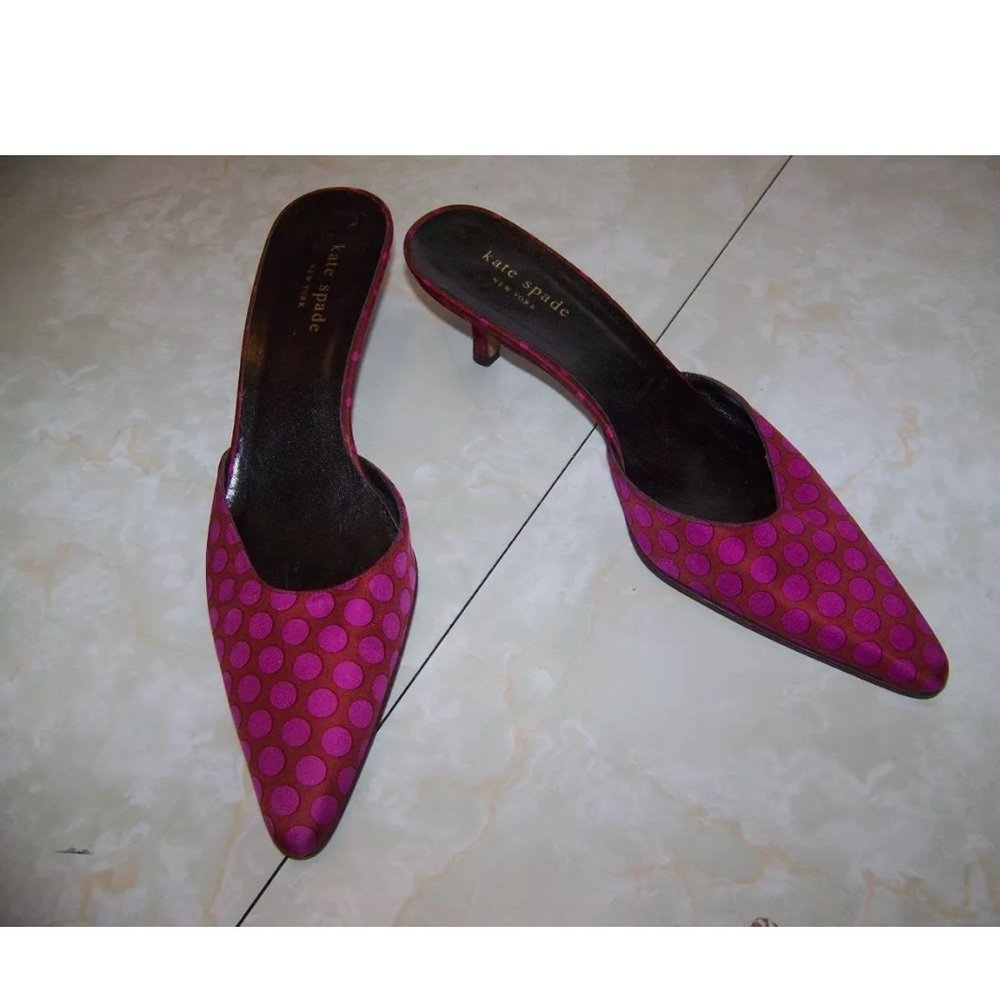 Kate Spade size 8 AA polka dots